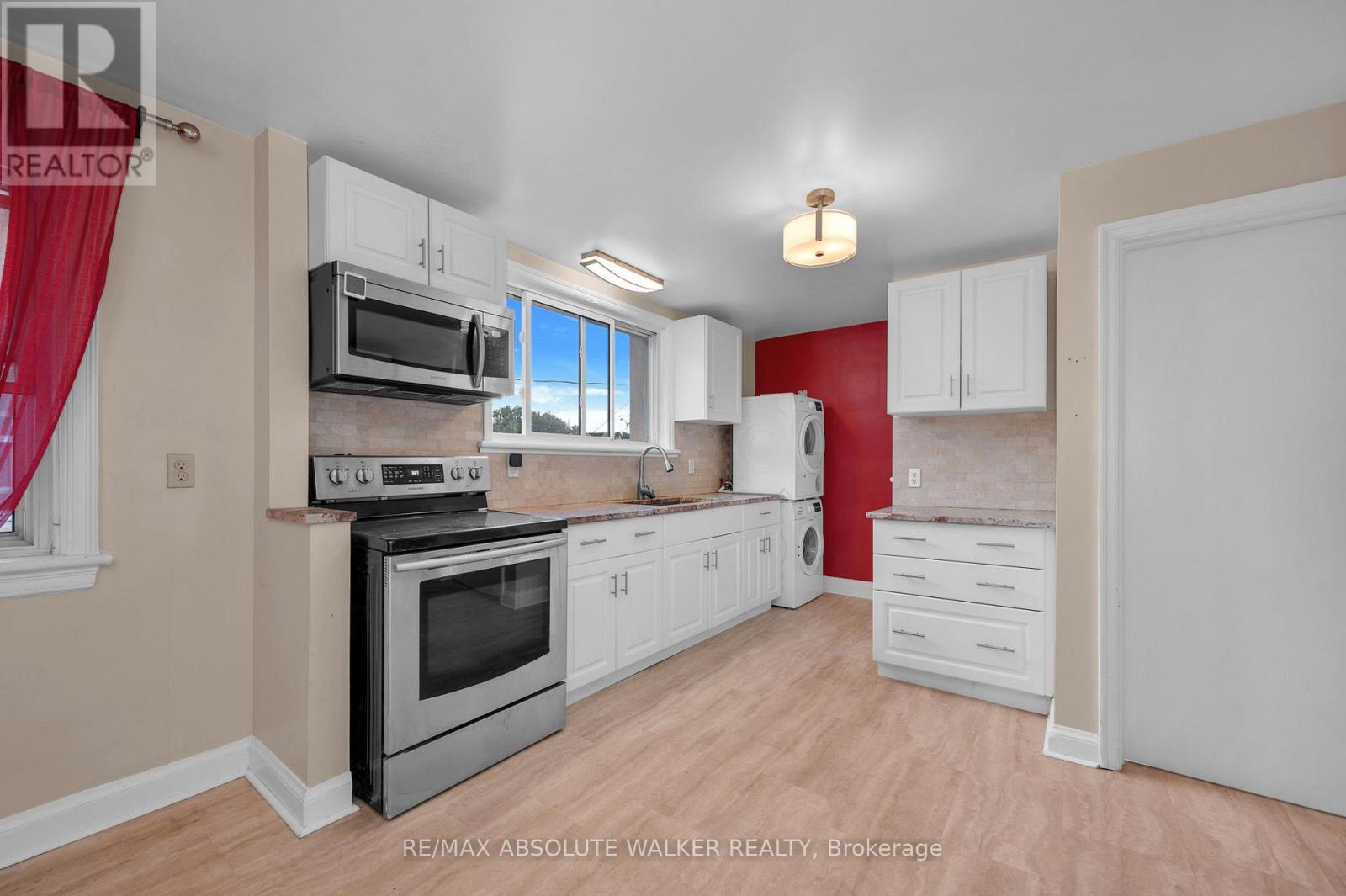 3 – 131 DAGMAR AVENUE, Ottawa, ON. Home613. By Peter Sagos - Image 13