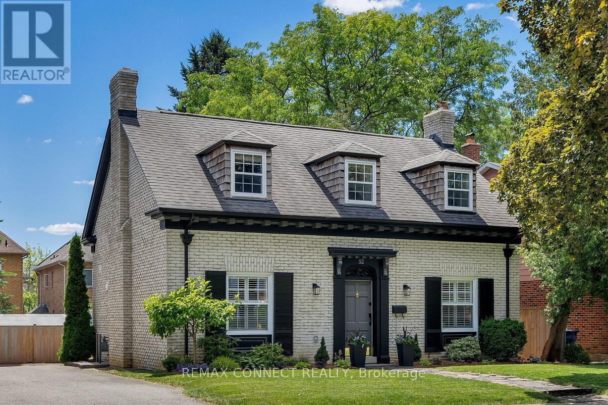 52 ANGUS DRIVE - 1