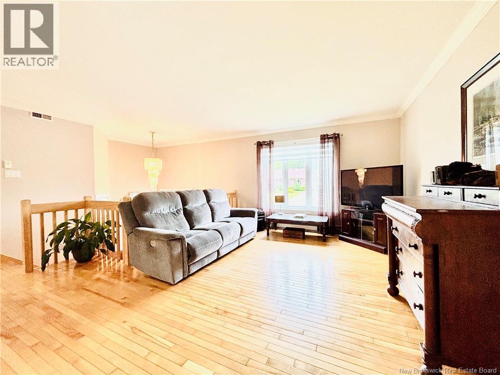 586 Rue Breau - Image 17