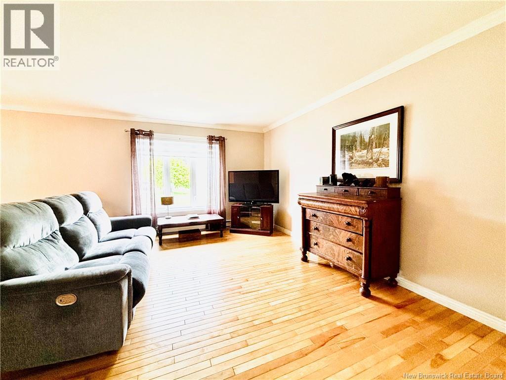 586 Rue Breau - Image 18