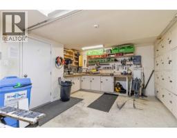 306 1525 Hillside Ave, Victoria, BC V8T2C1 Photo 26