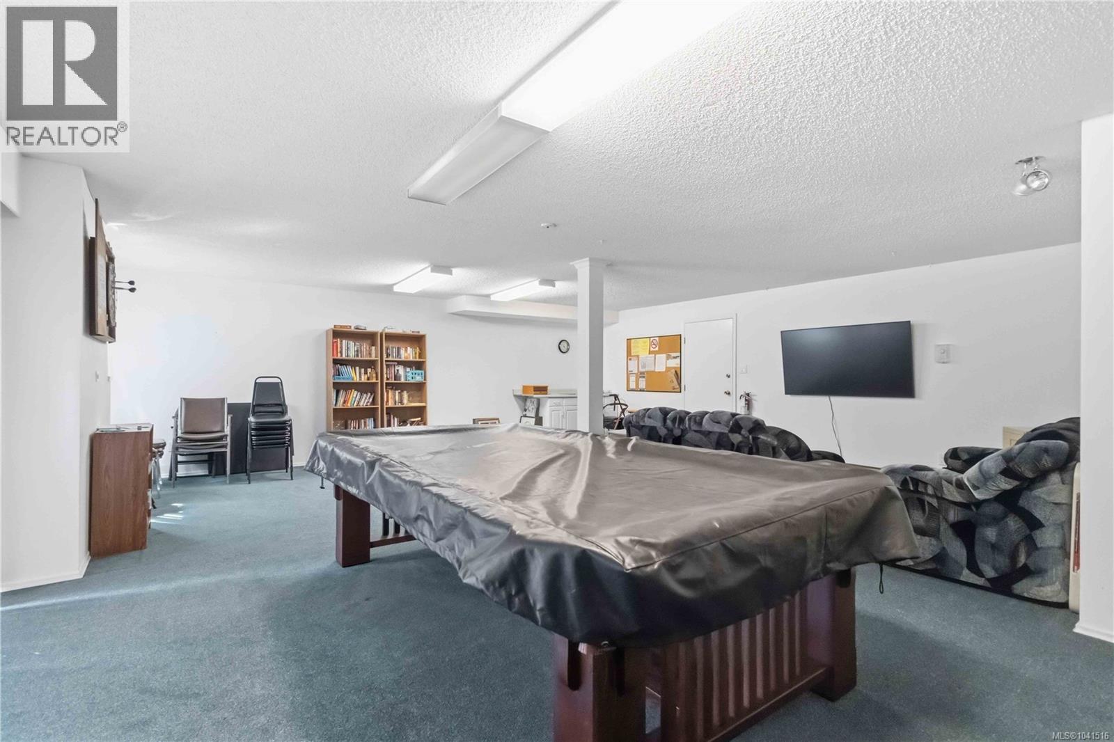 #306 1525 Hillside Ave - 24