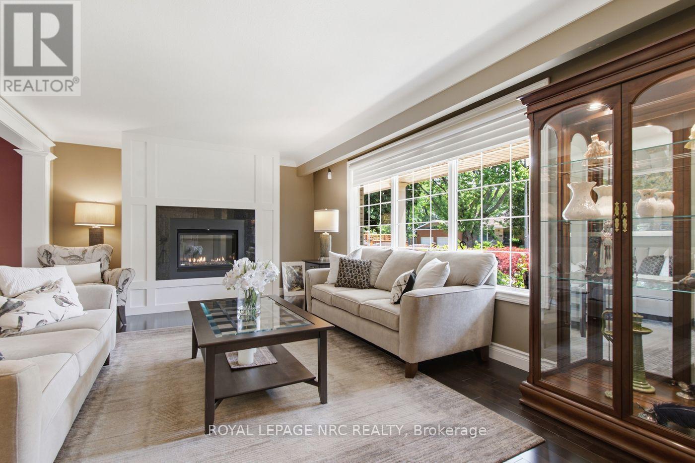 7 KING'S GRANT COURT W - 11