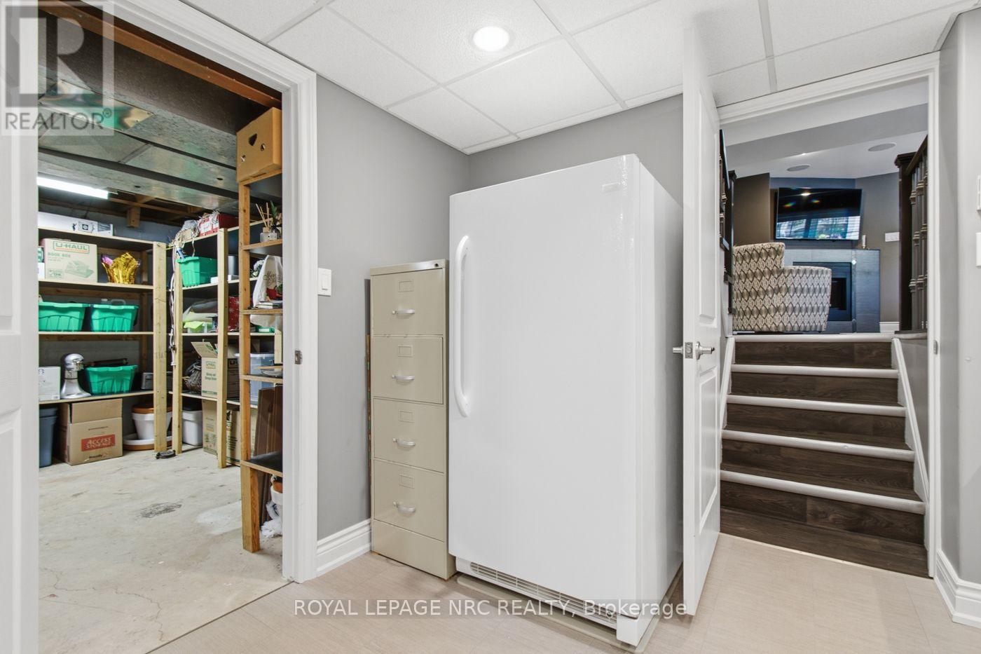 7 KING'S GRANT COURT W - 31