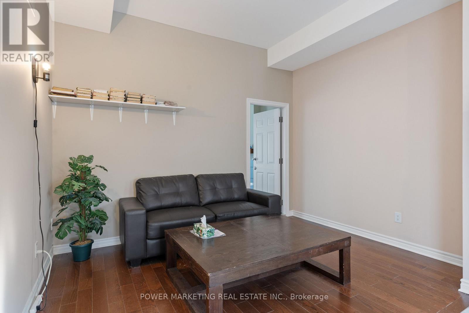 6356 RENAUD ROAD - 12