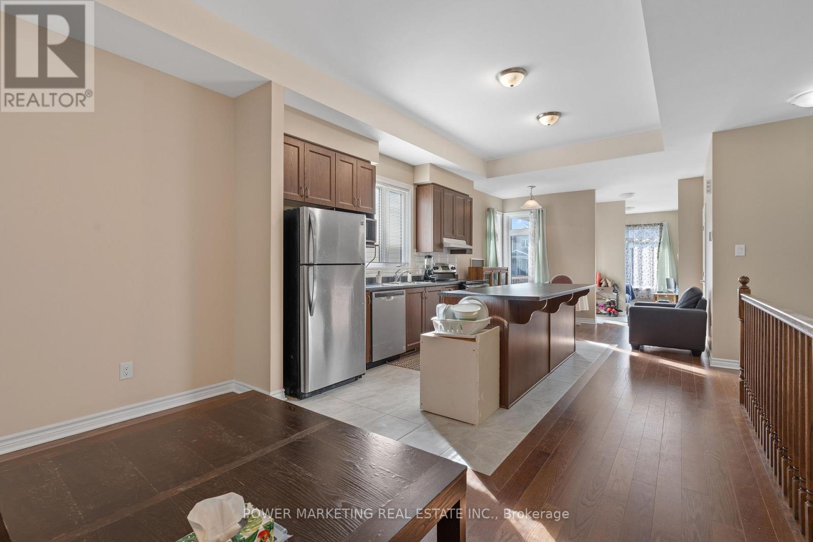 6356 RENAUD ROAD - 13