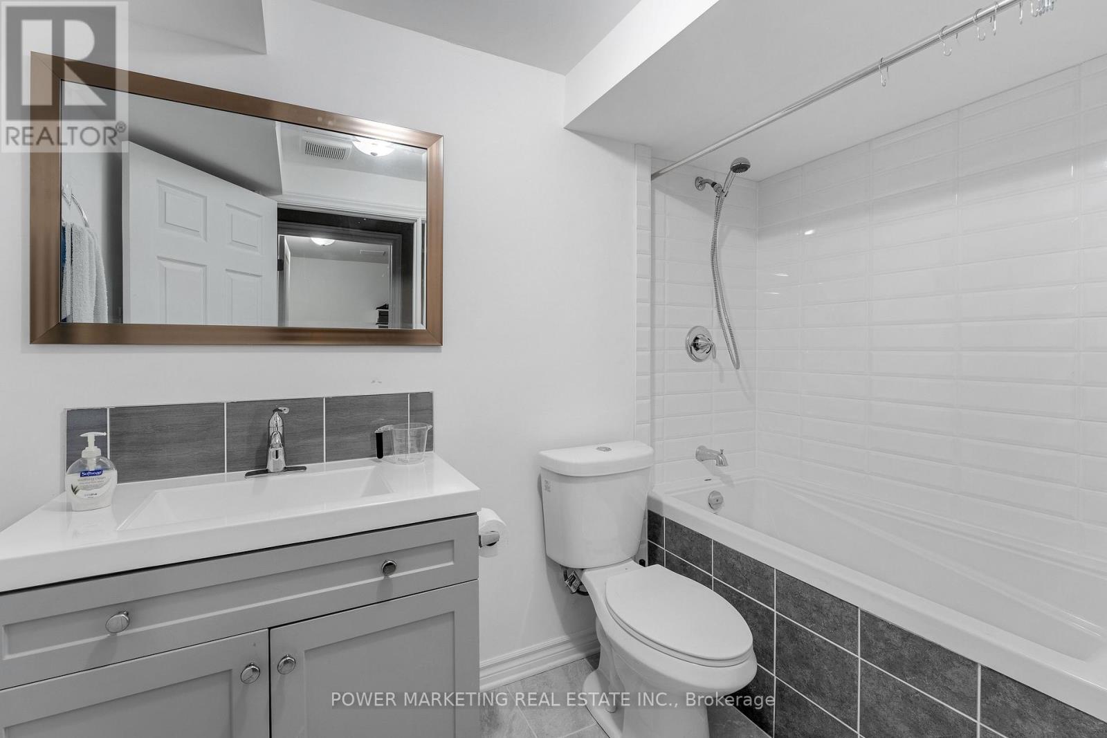 6356 RENAUD ROAD - 24