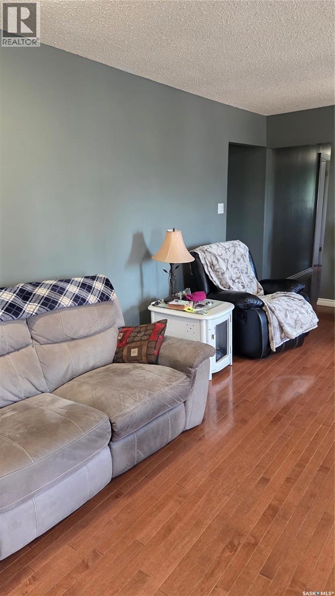 1195 13th AVENUE SW - 27