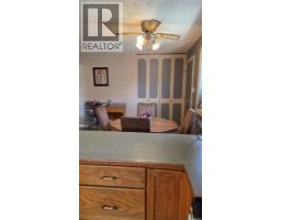 Mud room - 1195 13th Avenue Sw, Moose Jaw, SK S6H6L6 Photo 13