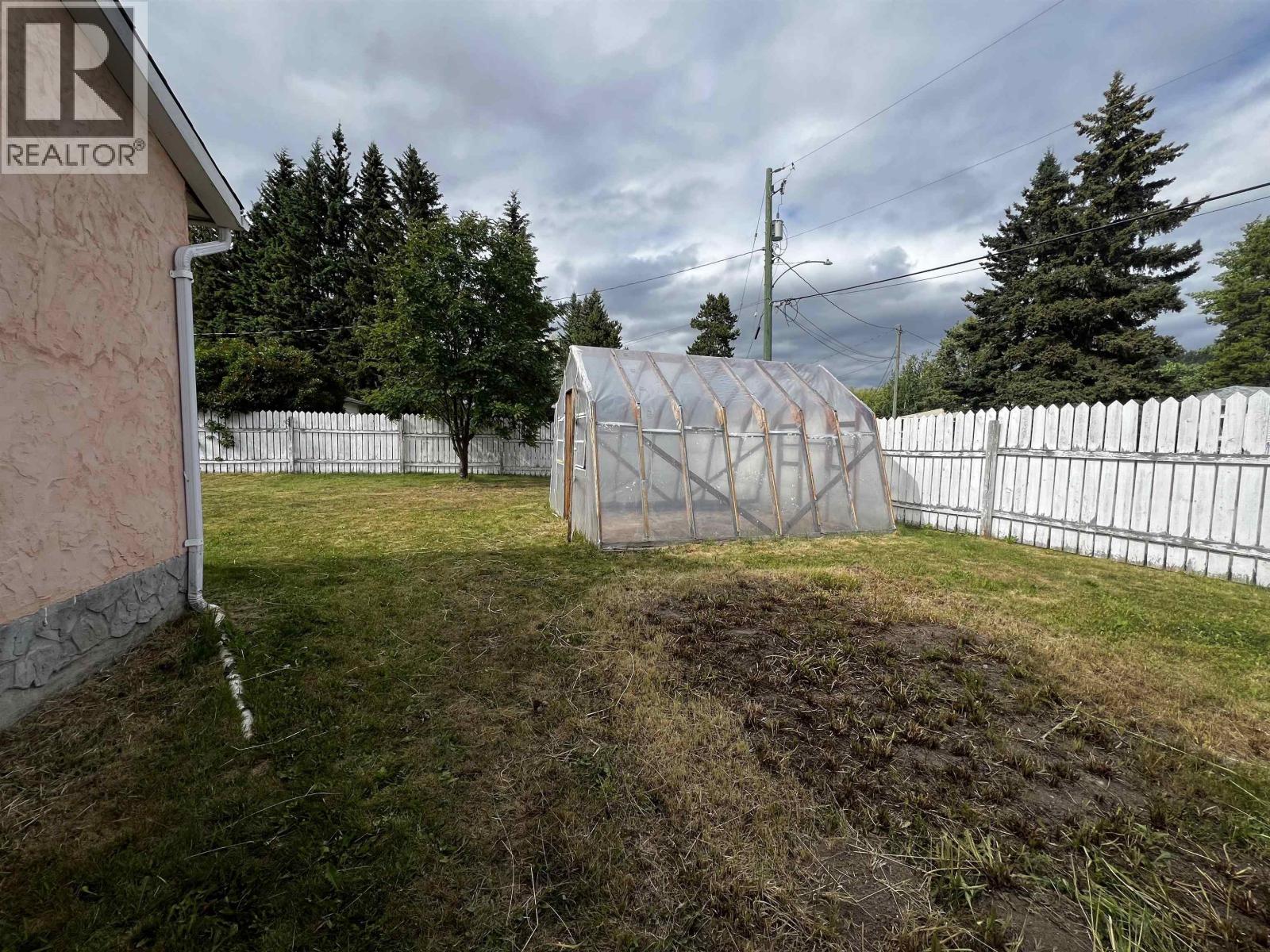 273 STELLAKO AVENUE - Image 25