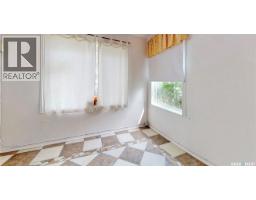 2160 Borden Street, Regina, SK S4N2K8 Photo 12