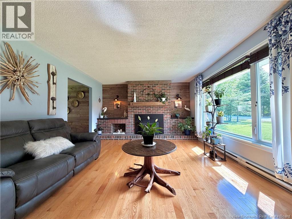 2925 North Tetagouche - Image 10