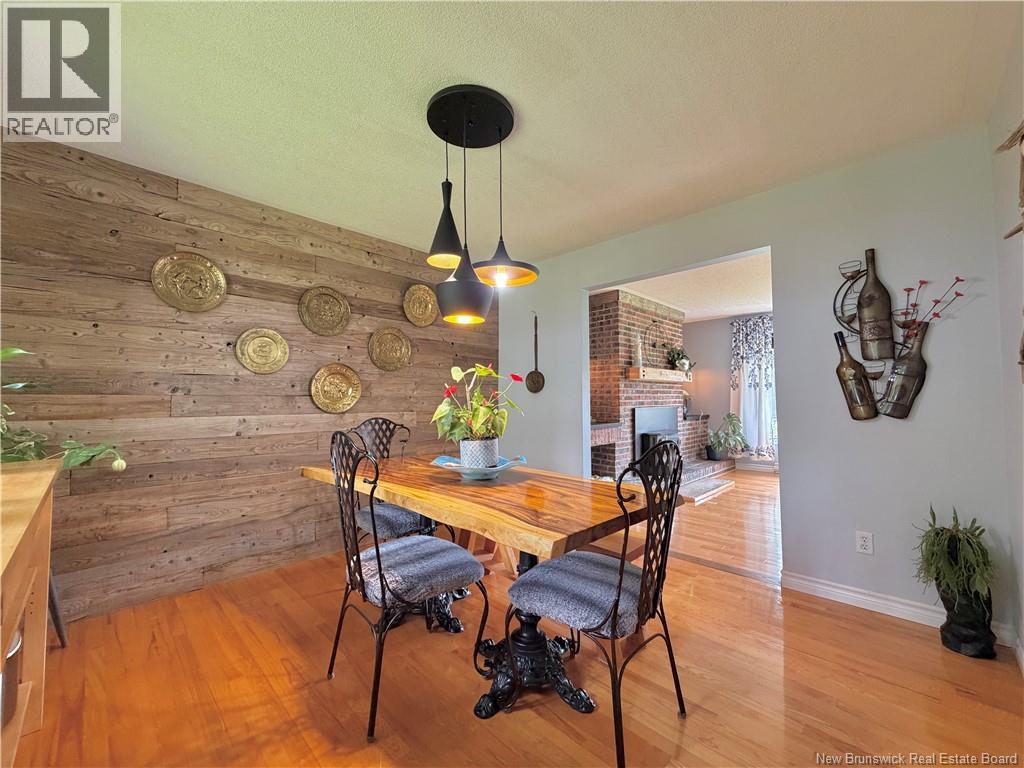 2925 North Tetagouche - Image 14