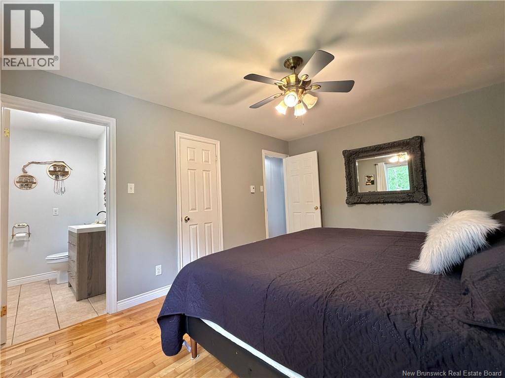 2925 North Tetagouche - Image 30