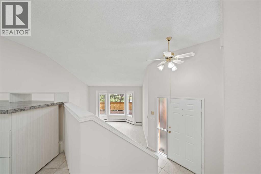 107 Tararidge Close NE - 11