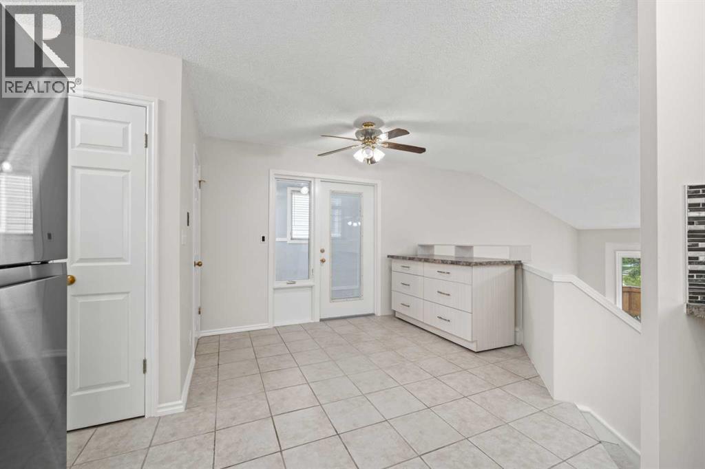 107 Tararidge Close NE - 15