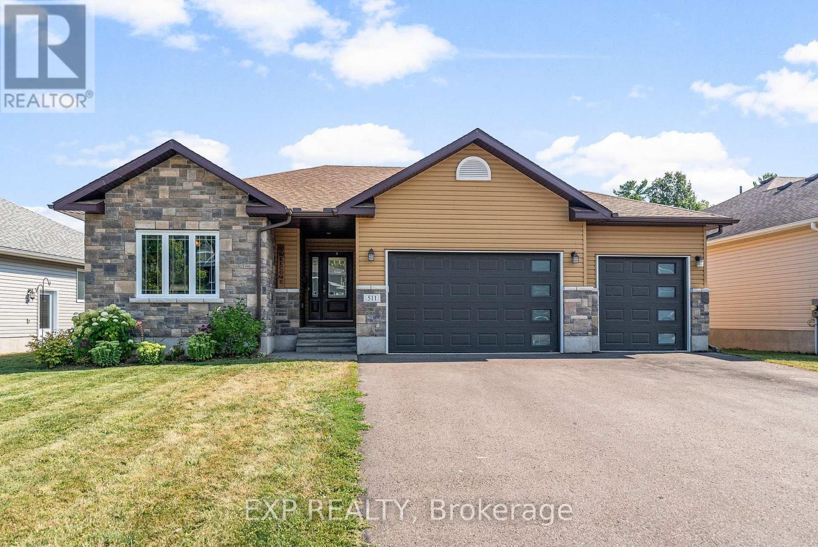 511 COLERAINE DRIVE - 1