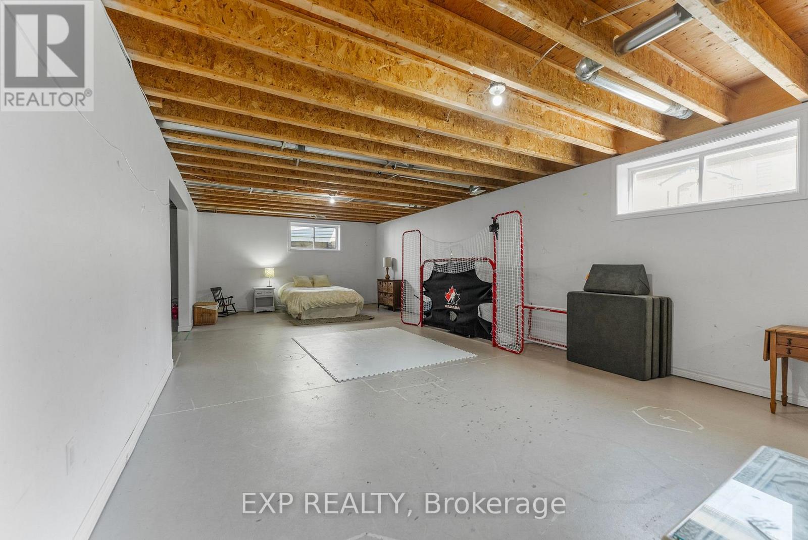 511 COLERAINE DRIVE - 33