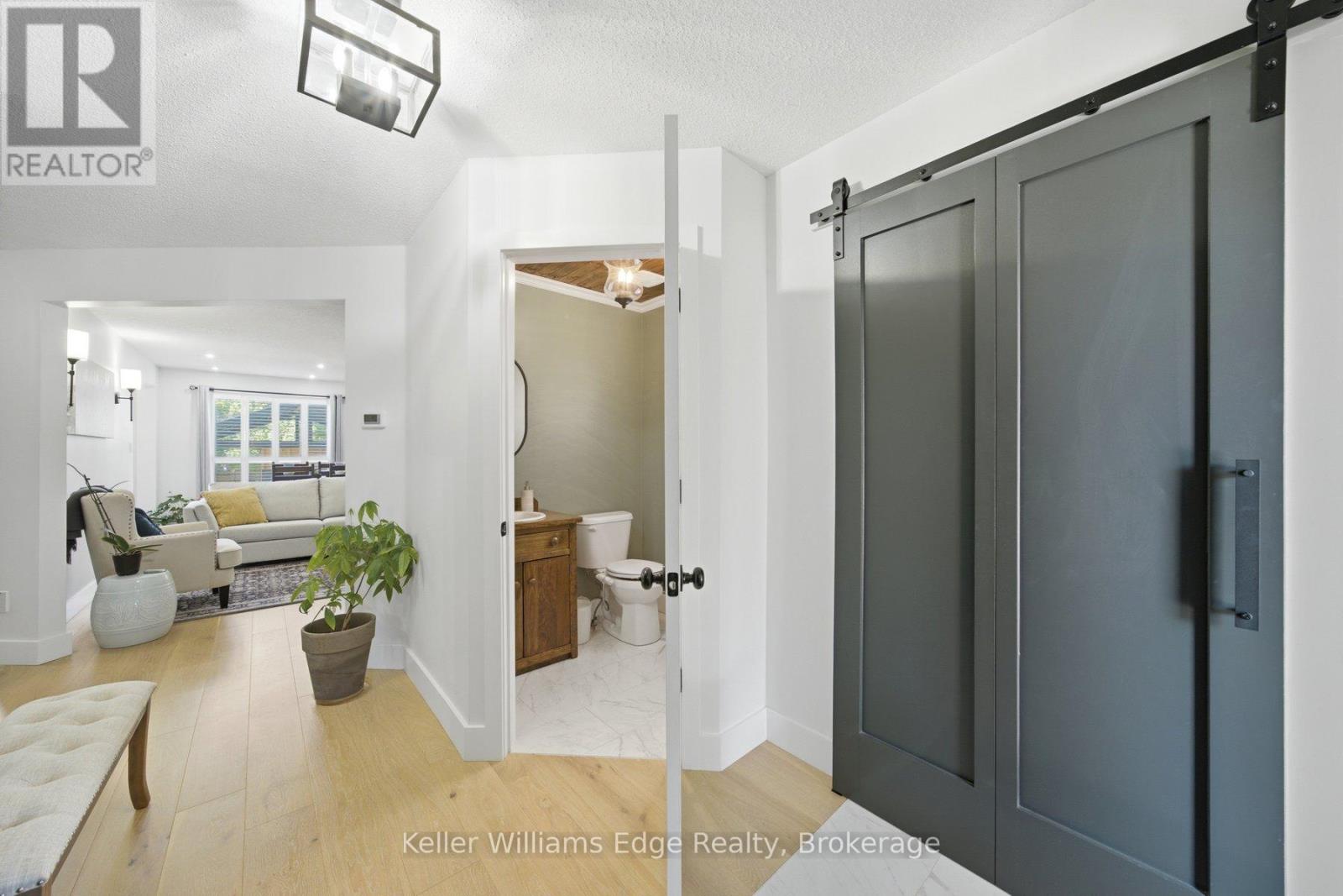35 ROSEBURY WAY - Image 3