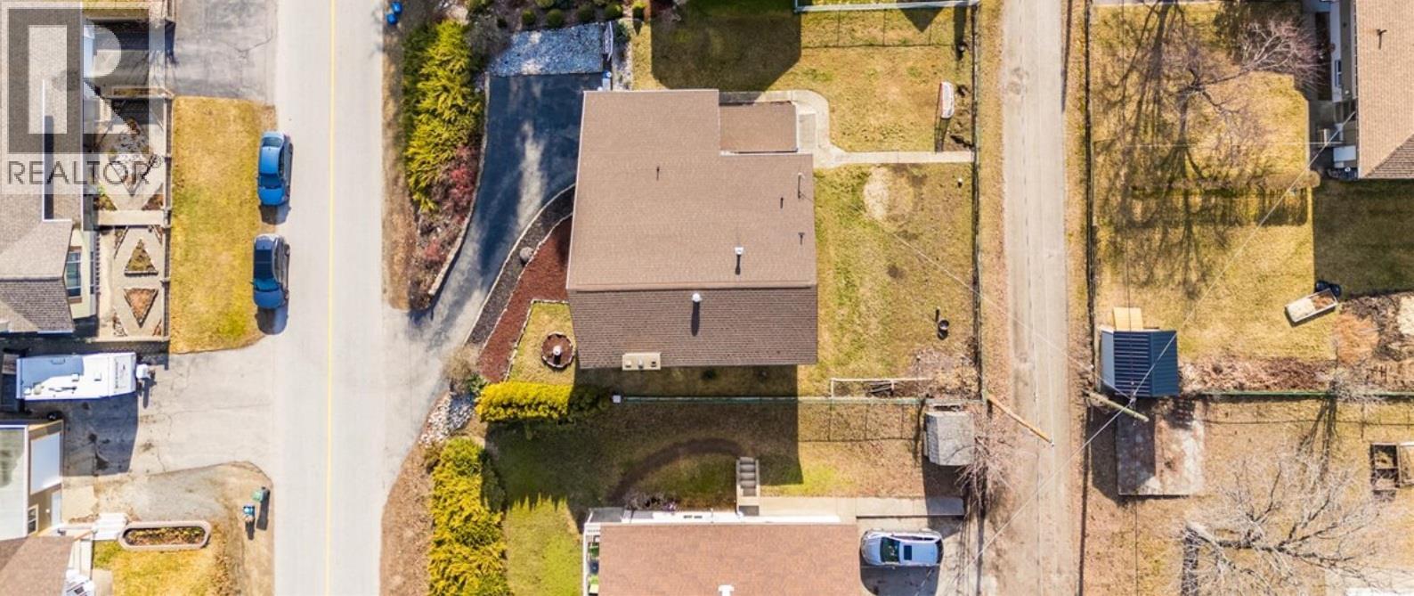 520 10th Avenue - 83