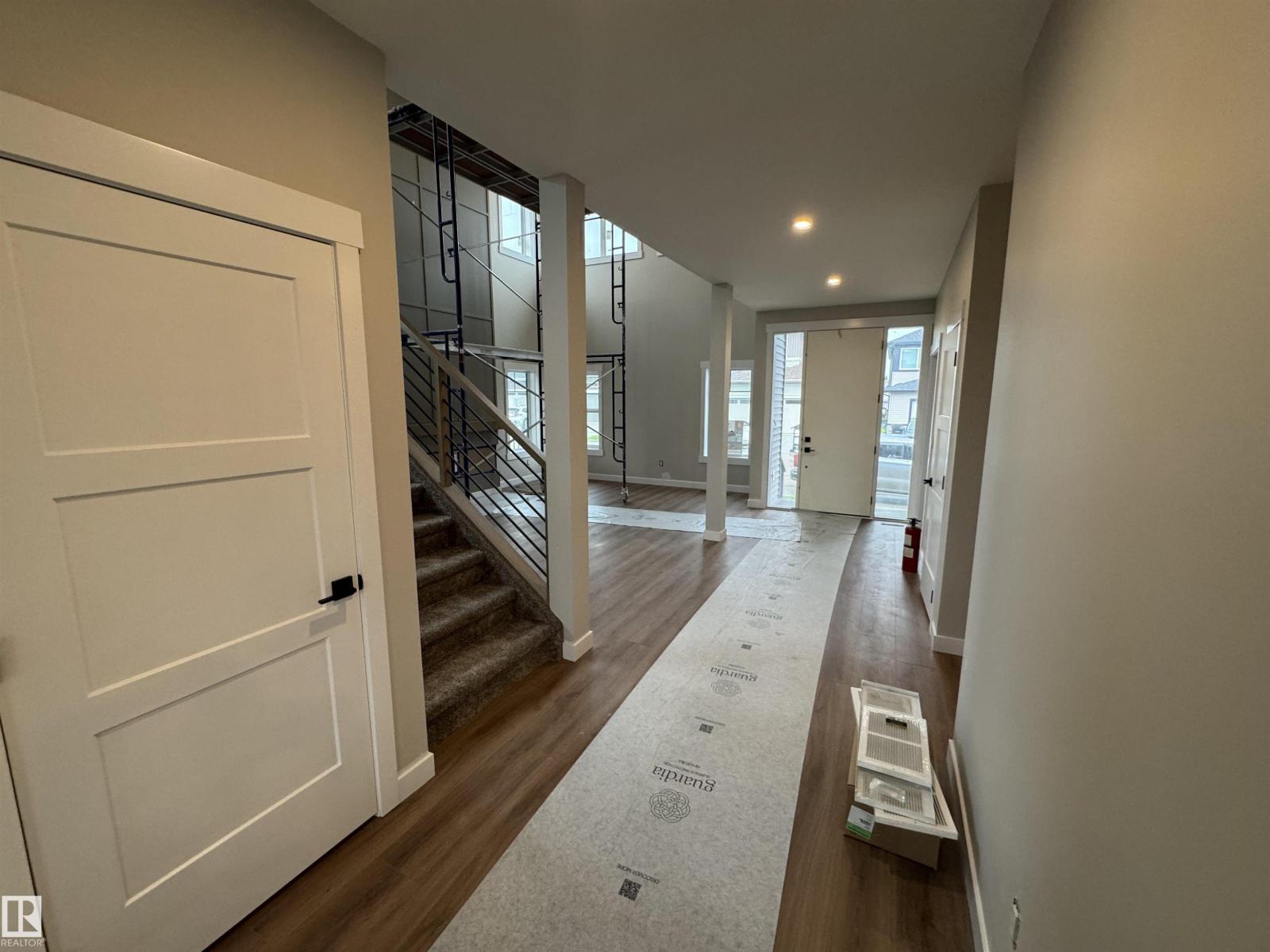 33 Harley WY NW — photo 8