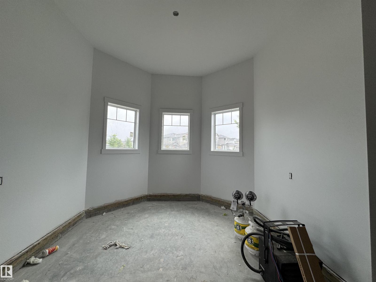 33 Harley WY NW — photo 43