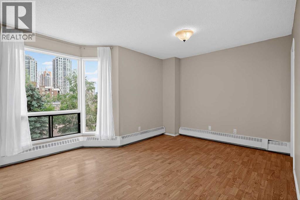 #402 1140 15 Avenue SW - 22