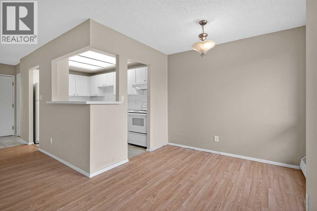 #402 1140 15 Avenue SW - 16