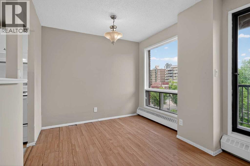 #402 1140 15 Avenue SW - 15