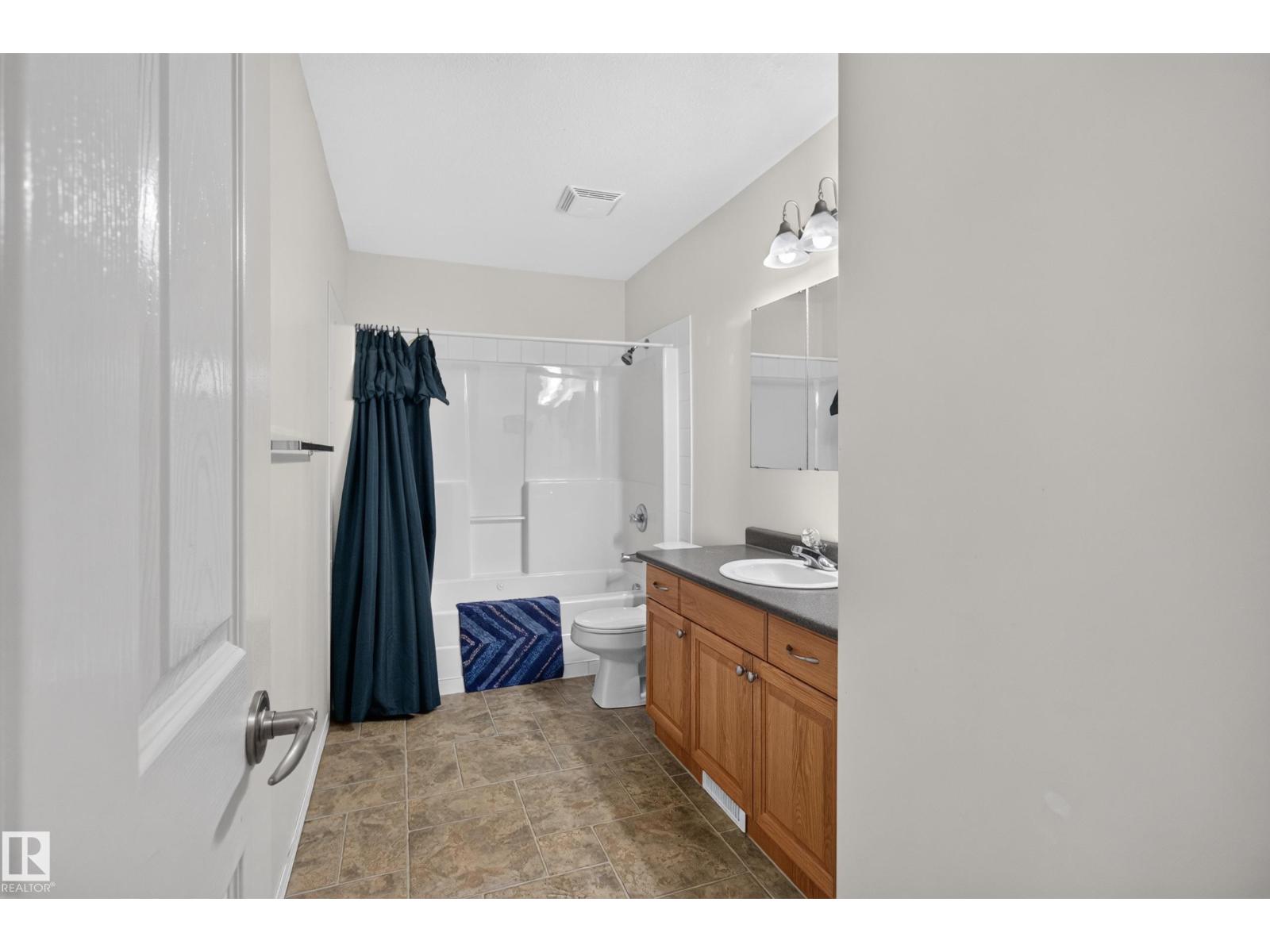 4209 46 ST - 20