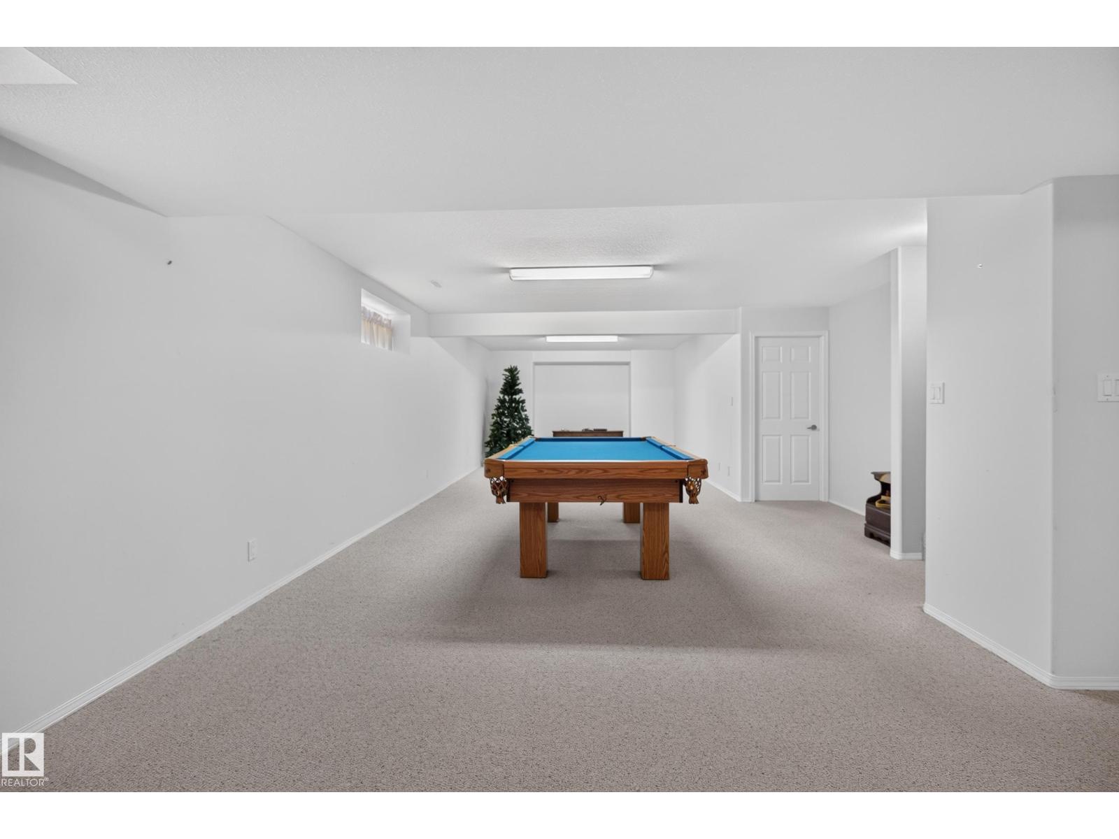 4209 46 ST - 34