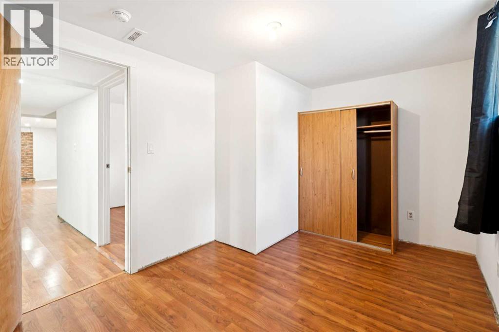 4617 48 Street - 26