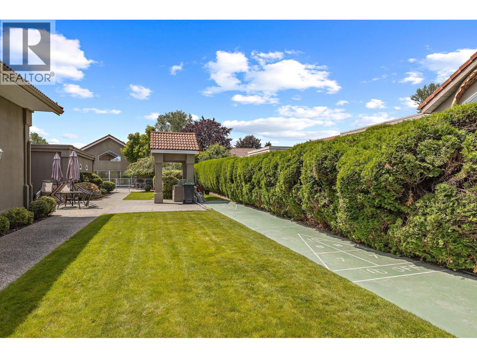 650 Lexington Drive Unit# 111, Kelowna