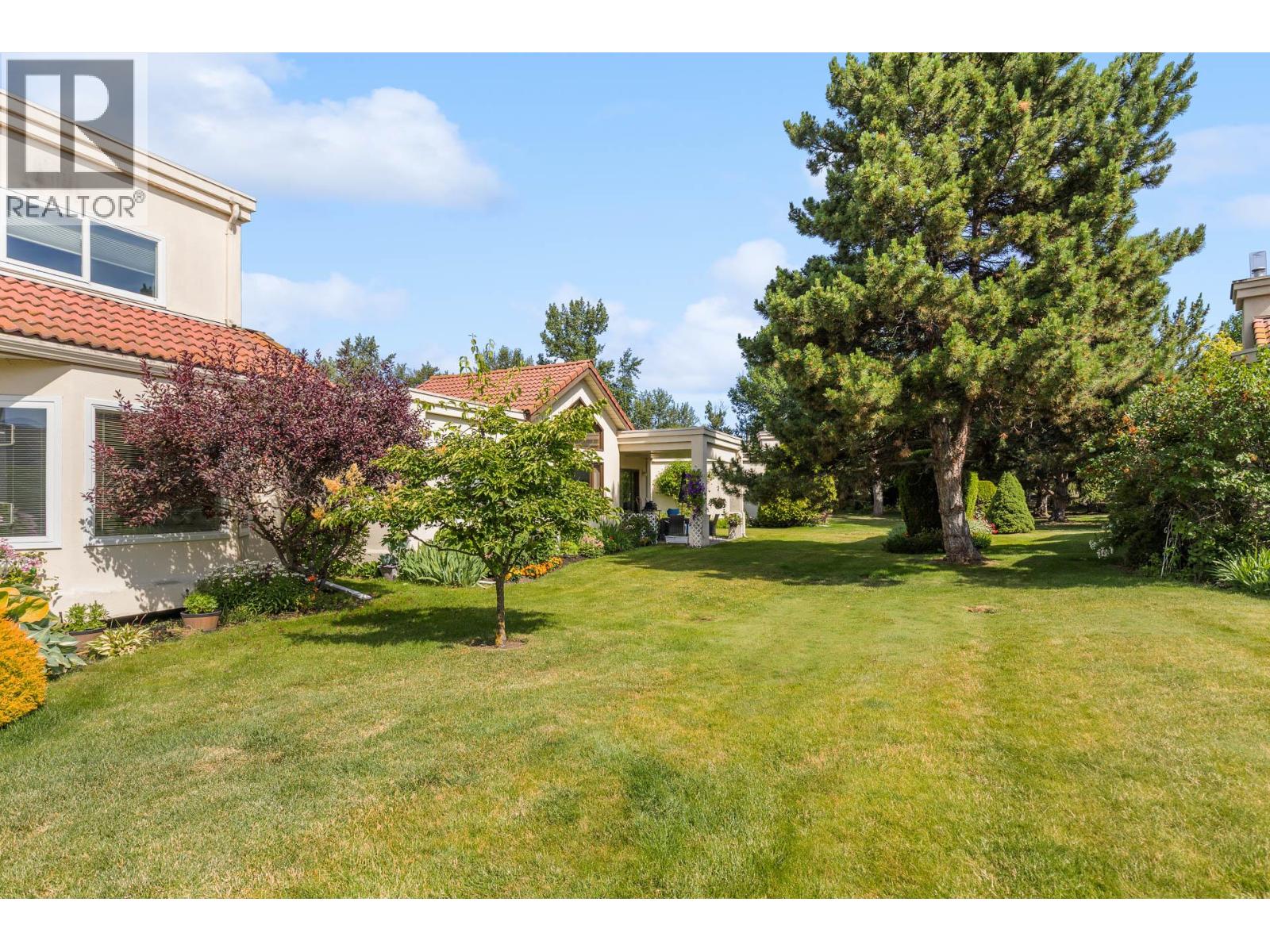 650 Lexington Drive Unit# 111, Kelowna