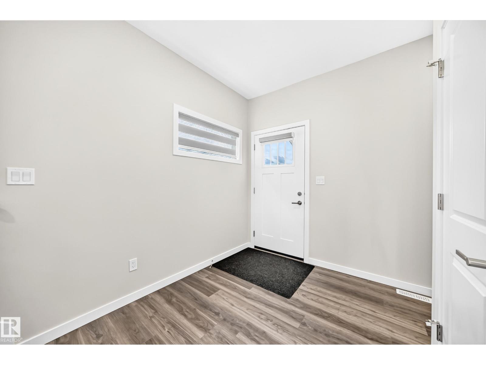 2163 Muckleplum CR SW - 3