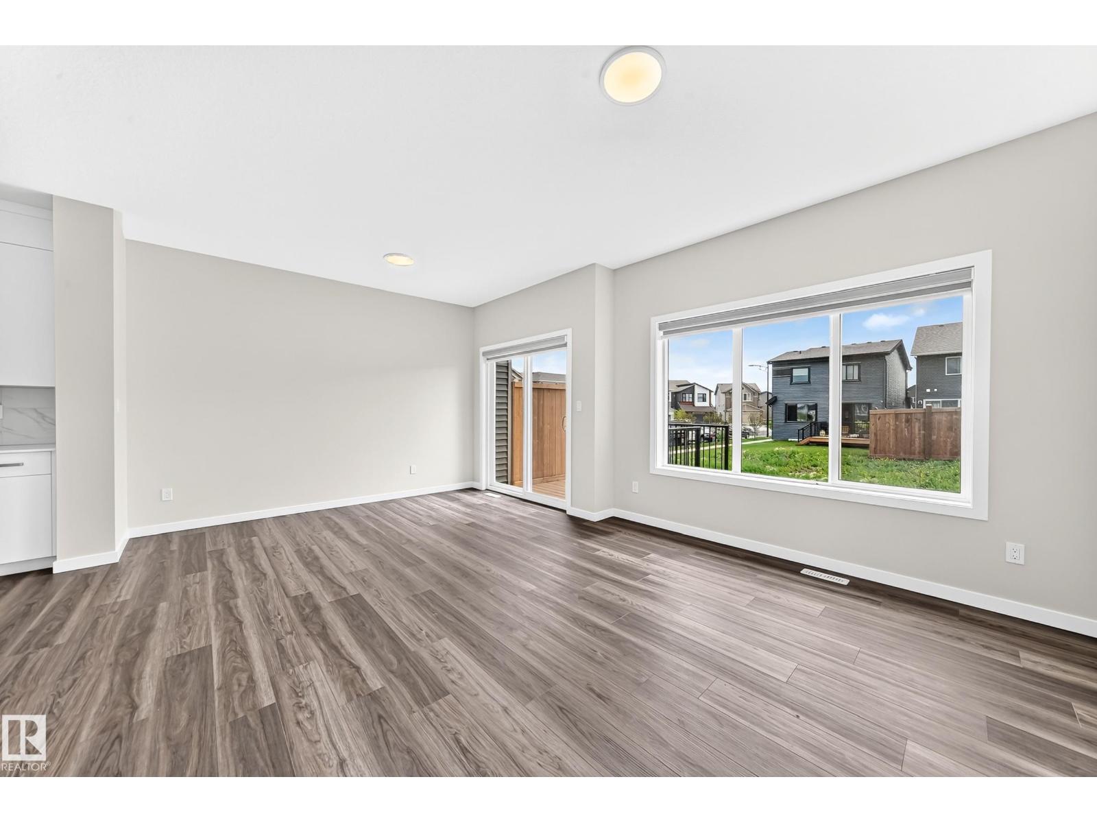 2163 Muckleplum CR SW - 9