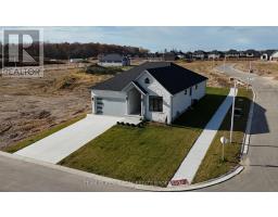 70 Benner Boulevard, Middlesex Centre, ON N0L1R0 Photo 19