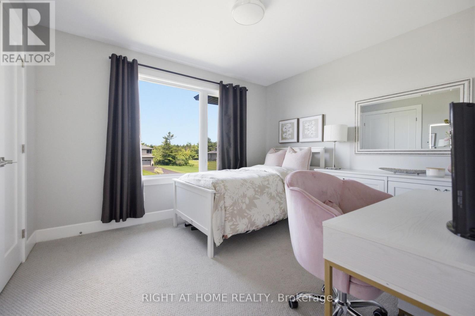 122 RIDGEMONT DRIVE - 13