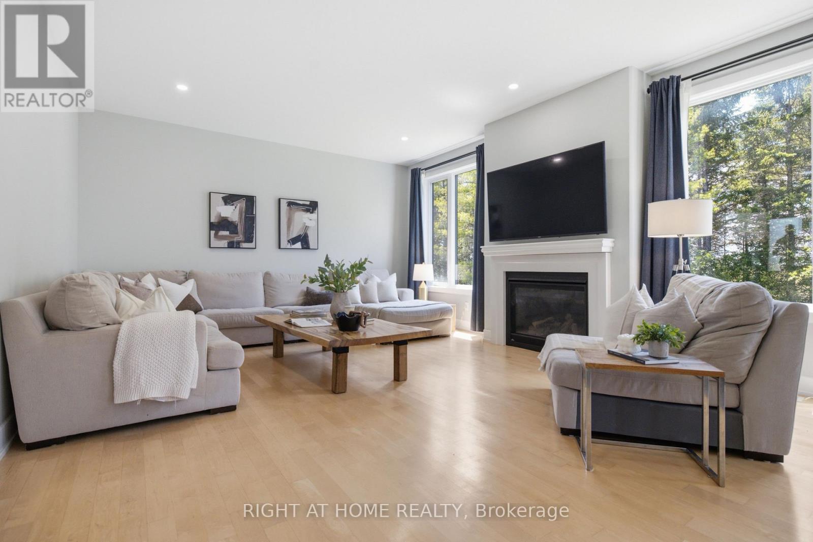 122 RIDGEMONT DRIVE - 4