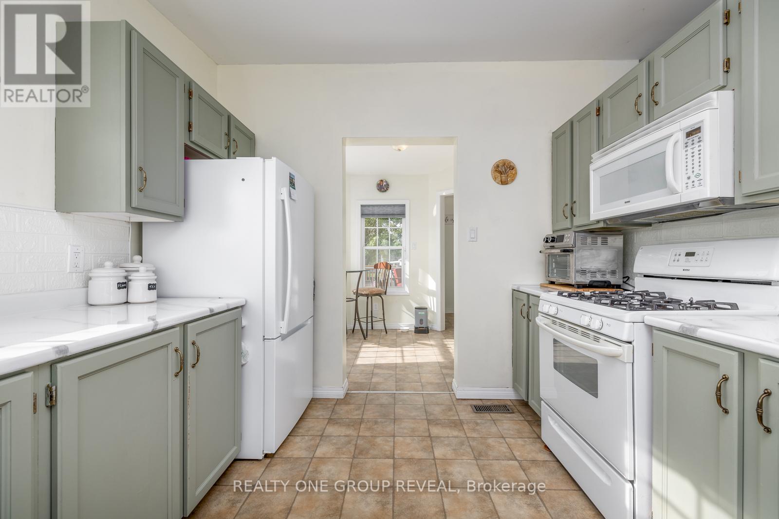 #37 152 CONCESSION ROAD 11 ROAD W - 7