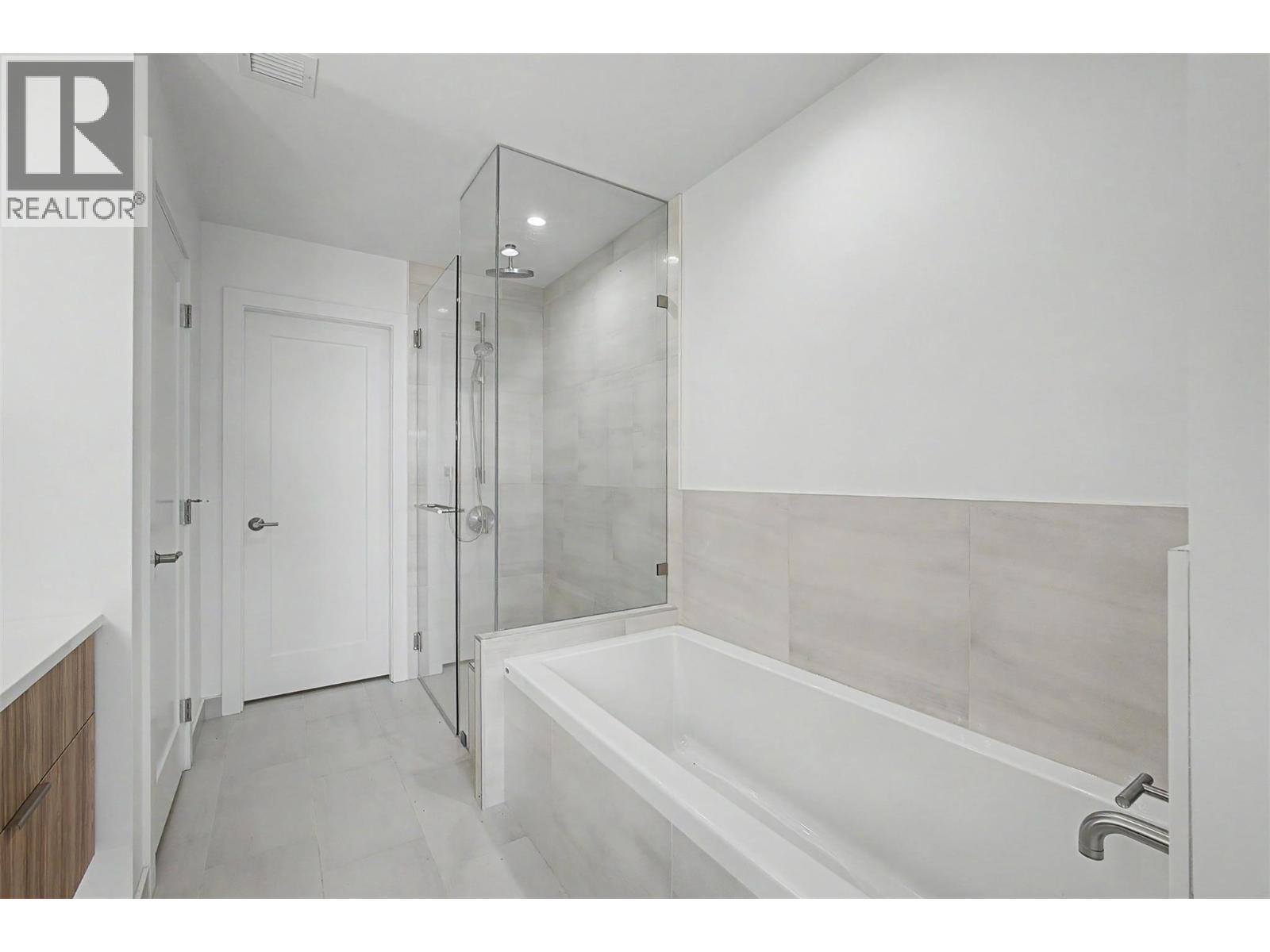 3000 Ariva Drive Unit# 3503, Kelowna