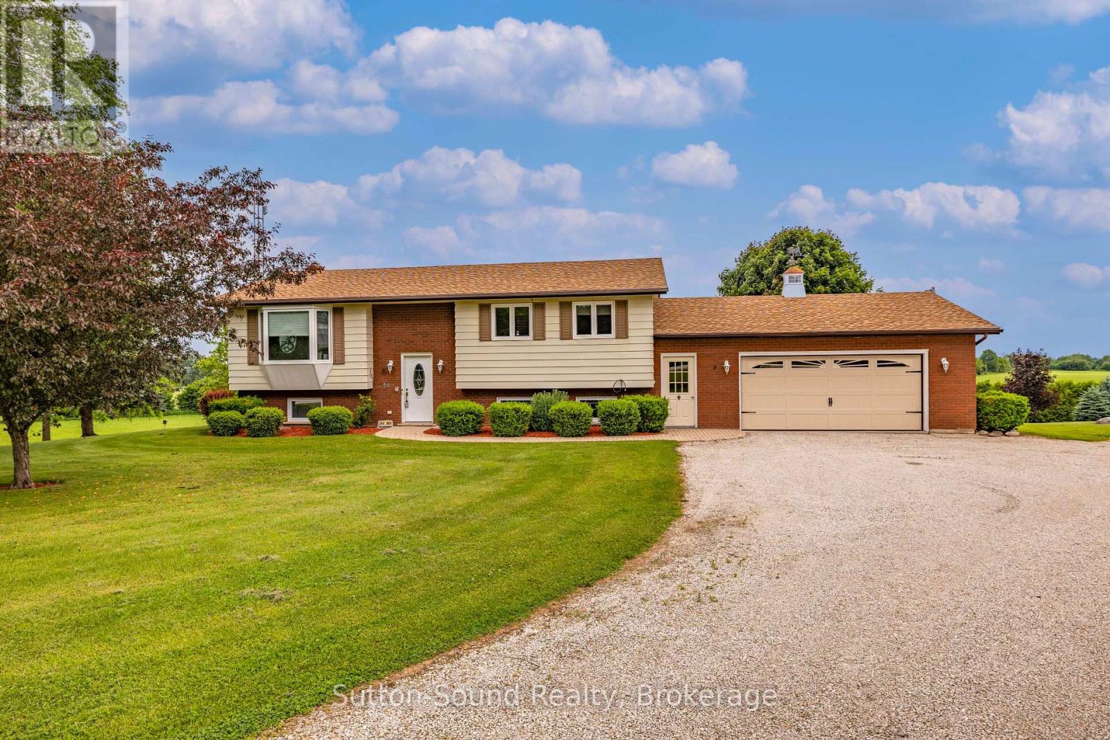 244363 22 SIDE ROAD - 1