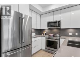 4pc Ensuite bath - 1232 Ellis Street Unit# 902, Kelowna, BC V1Y1Z4 Photo 8