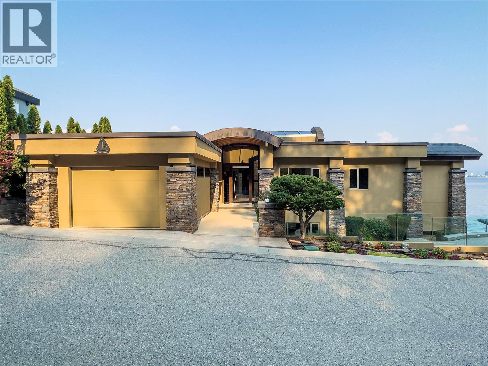 901 Westside Road S Unit# 6, West Kelowna