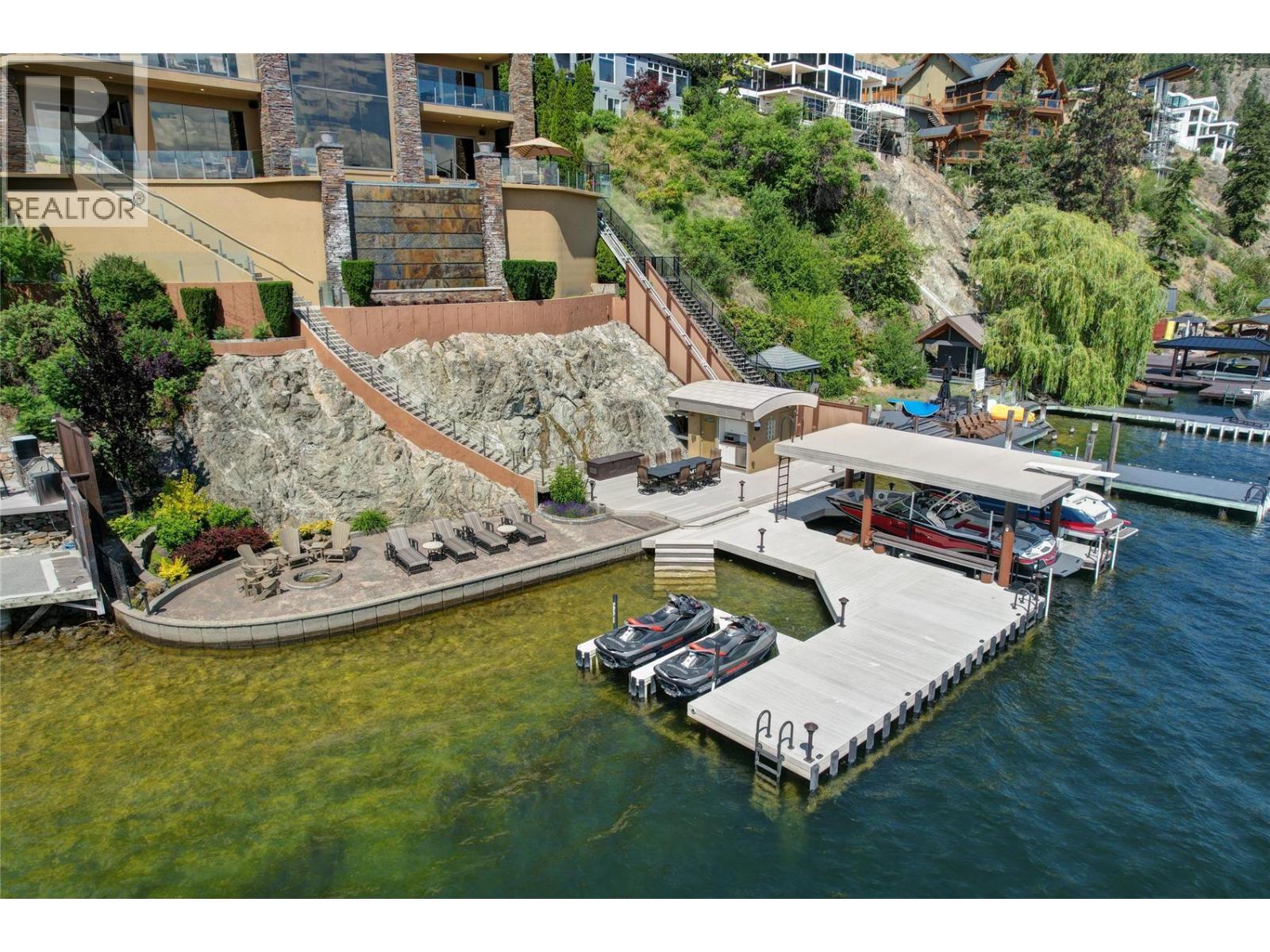 901 Westside Road S Unit# 6, West Kelowna