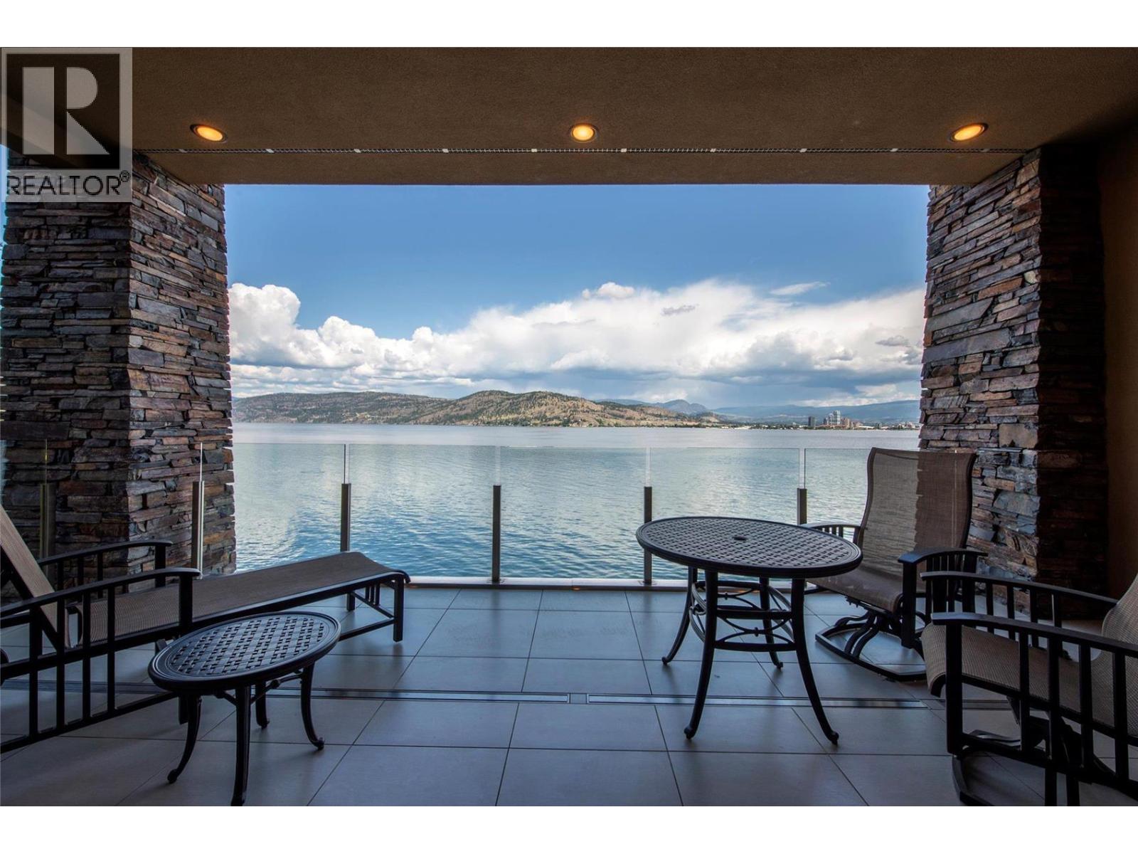 901 Westside Road S Unit# 6, West Kelowna