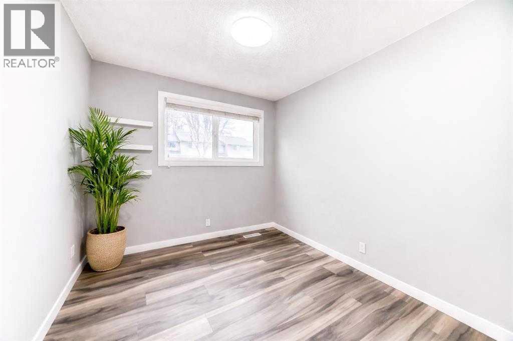 #41 5520 1 Avenue SE - 29
