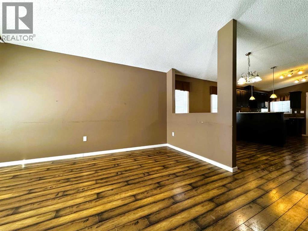 4320 Caribou Crescent - 6
