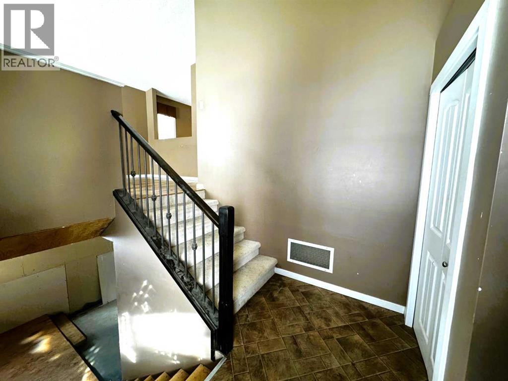 4320 Caribou Crescent - 3