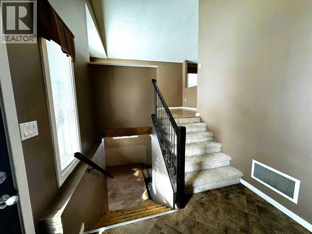 4320 Caribou Crescent - 4